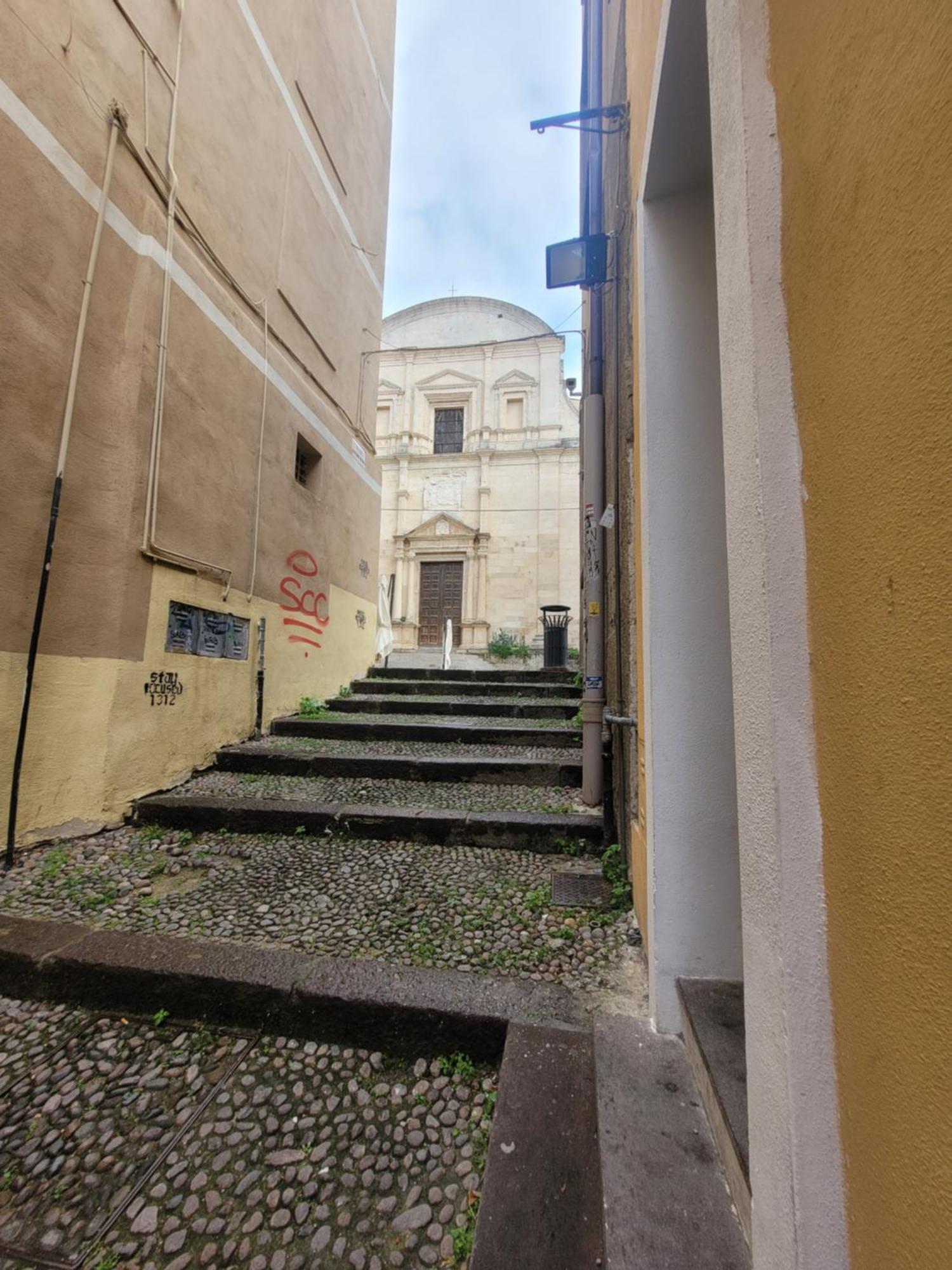 Domo Azuni Apartment Sassari Exterior photo